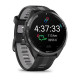 Смарт-годинник Garmin Forerunner 965 з карбоново-сірим титановим безелем, чорним корпусом та чорно-сірим силіконовим ремінцем