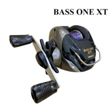 Котушка Shimano Bass One XT